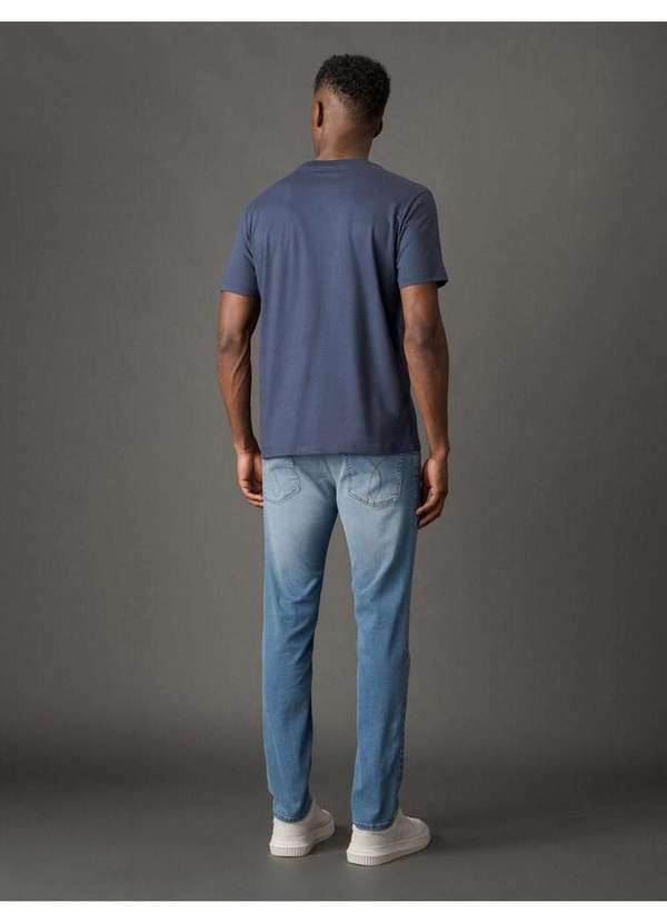 Calvin Klein Jeans - Camiseta Masculina Manga Curta Patch Calvin Klein Jeans - Marinho Azul 5