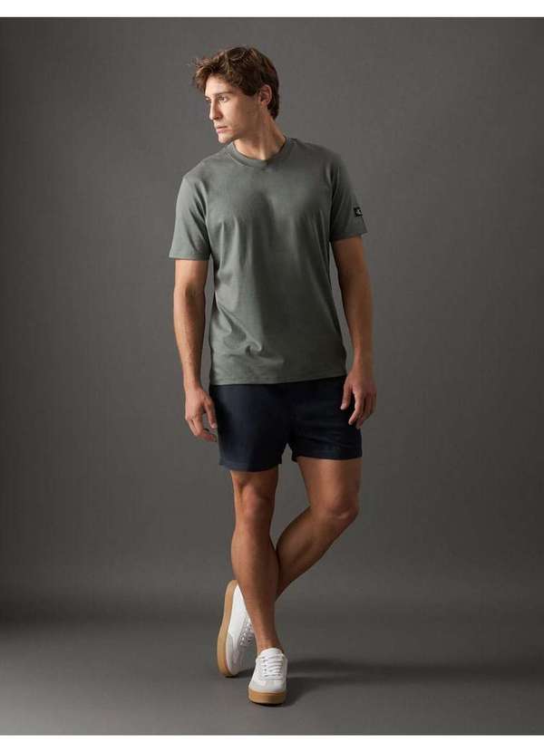 Calvin Klein Jeans - Camiseta Masculina Manga Curta Patch Calvin Klein Jeans - Verde M Verde