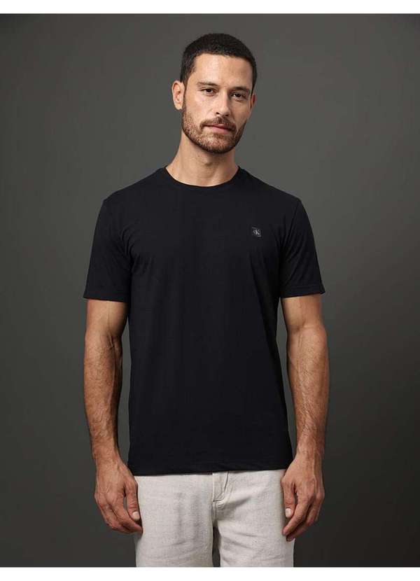 Calvin Klein Jeans - Camiseta Masculina Patch Calvin Klein Jeans - Preto Preto
