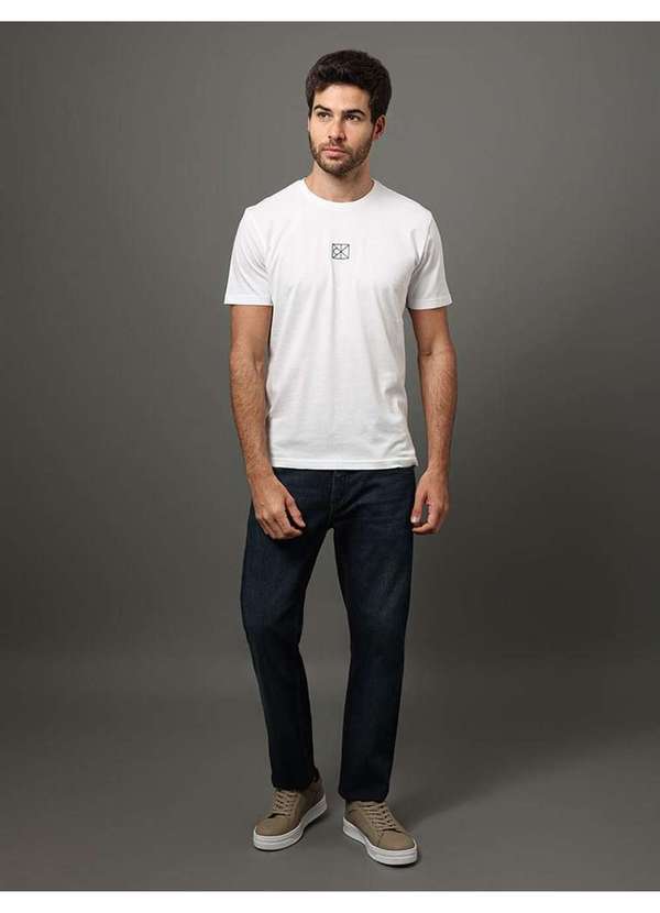 Calvin Klein Jeans - Camiseta Masculina Rubber Patch Calvin Klein - Branco Branco