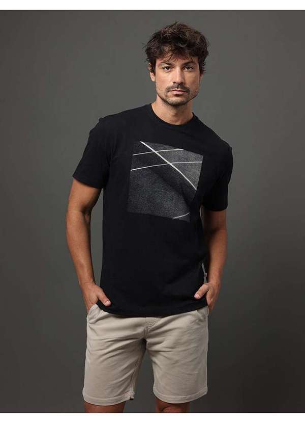 Calvin Klein Jeans - Camiseta Masculina Tennis Court Calvin Klein Jeans - Preto Preto