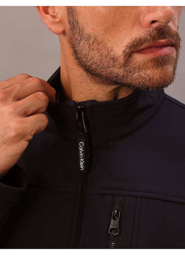 Calvin Klein Jeans - Jaqueta Masculina Basic Aquaguard Calvin Klein - Azul Royal Azul 3