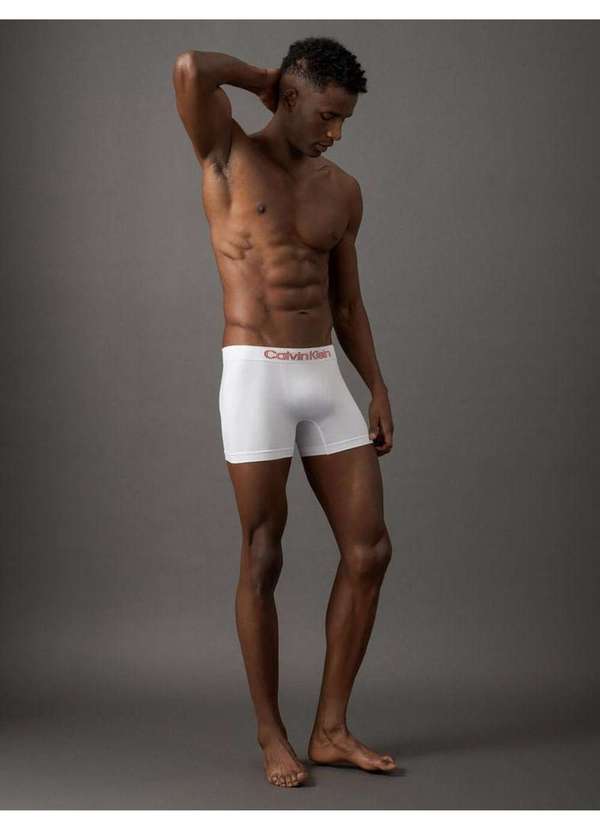 Calvin Klein Underwear - Kit 3 Underwear Trunk sem Costura Microfibra Cintura Baixa Cueca Preto 3