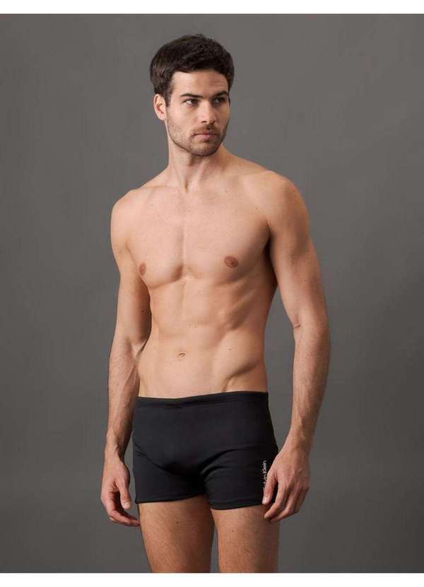 Calvin Klein Jeans - Sunga Masculina Boxer Lisa Calvin Klein Swimwear - Preto Preto