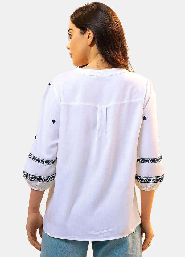 Sob - Blusa Branca Bordada Feminina em Viscose Manga 3/4 - Branco 5