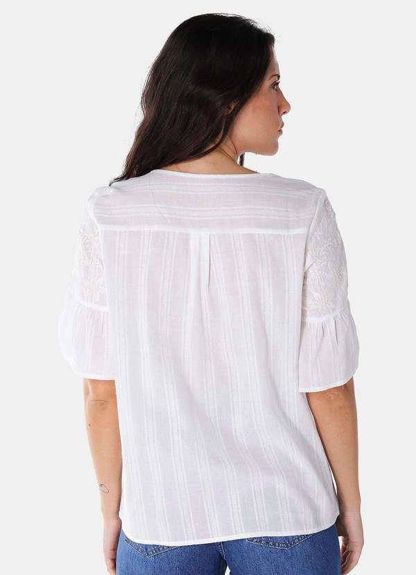 Sob - Blusa Branca Bordada Gola V com Mangas 3/4 Algodão Boho - Branco 4
