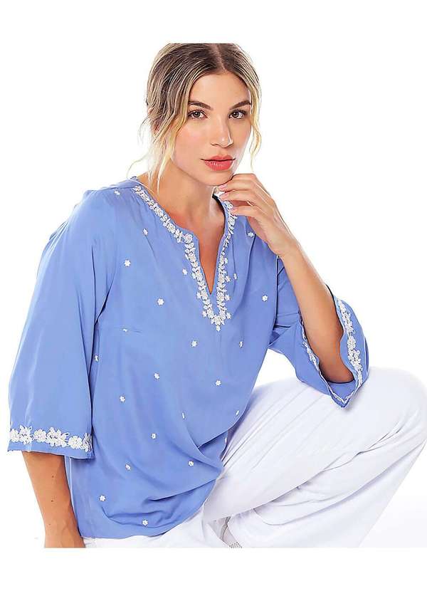 Sob - Blusa Azul em Viscose Bordada Boho Manga 3/4 Solta Azul