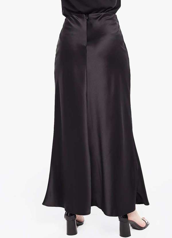 Sob - Saia Longa Preta de Cetim Evasê com Elastano - Preto 6