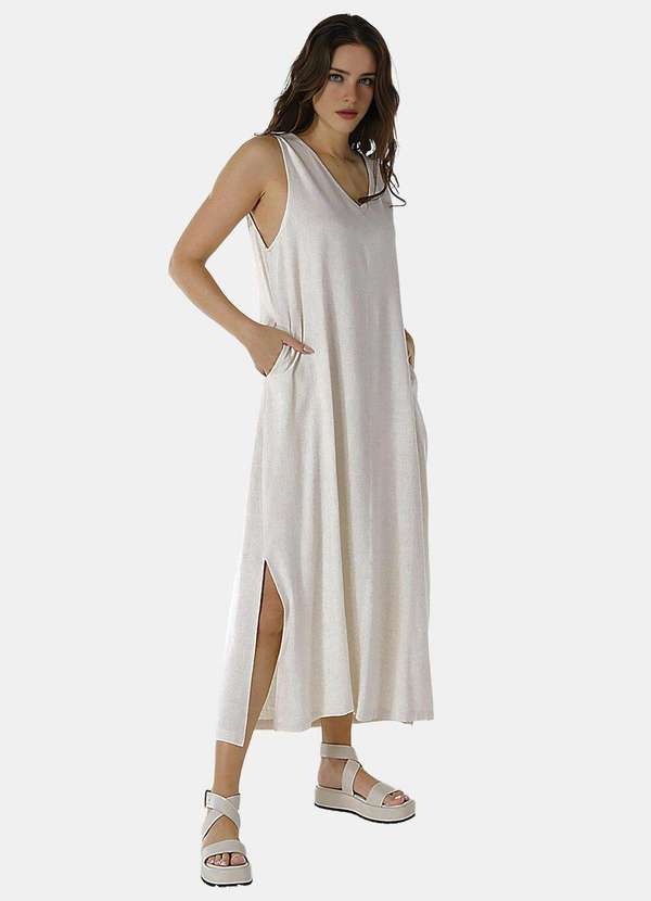Sob - Vestido Longo de Linho Areia Gola V com Bolsos Sob - Bege