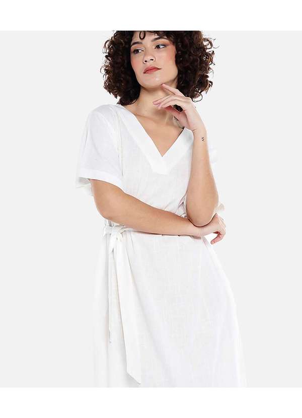 Sob - Vestido de Linho Off-White Midi com Bolsos Manga Curta Sob Branco 3