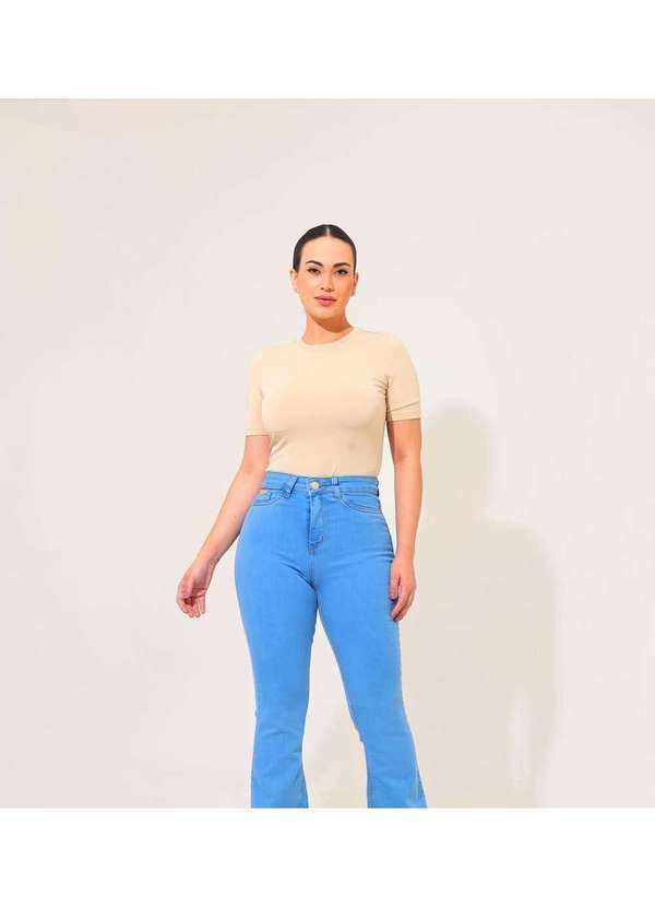 Razon Jeans - Calça Feminina Jeans Lycra Flare Cintura Alta Lavagem Clara Jeans