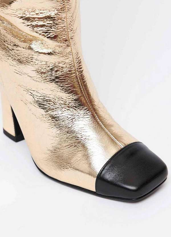 Lança Perfume - Bota em Couro Over The Knee com Biqueira A1353