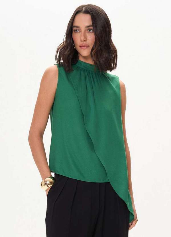 Lança Perfume - Blusa com Gola Alta e Sobreposição A2386