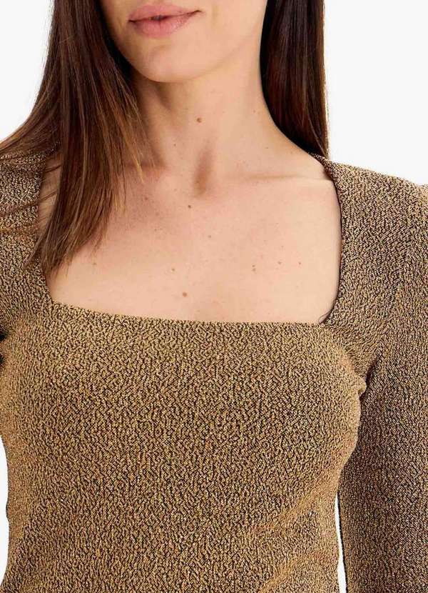 Lança Perfume - Blusa Decote Quadrado A0009 2