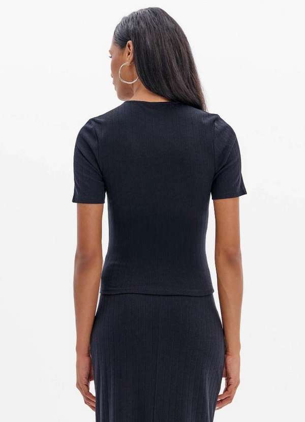 Lança Perfume Easy - Blusa Manga Curta com Letreiro Decote A0003 4