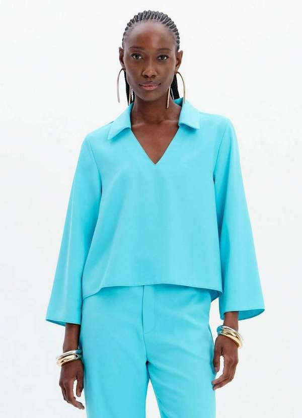 Lança Perfume - Blusa Manga Longa com Gola e Decote V A2555