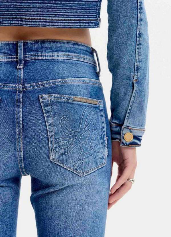 Lança Perfume - Calça Jeans Diana Ankle High A0004 3