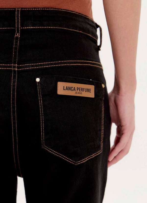Lança Perfume - Calça Sarja Mom High A0041 2