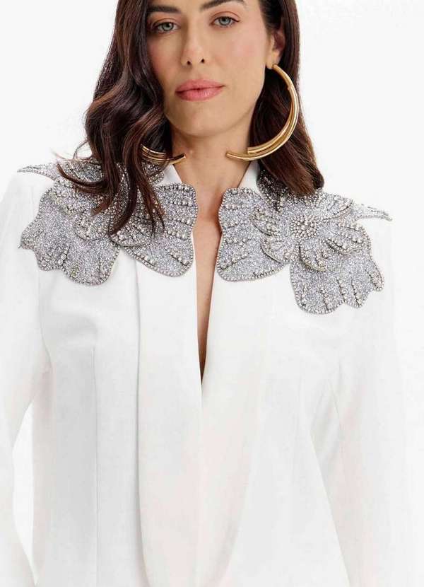 Lança Perfume - Blazer Alfaiataria com Aplicação nos Ombros A0001 2