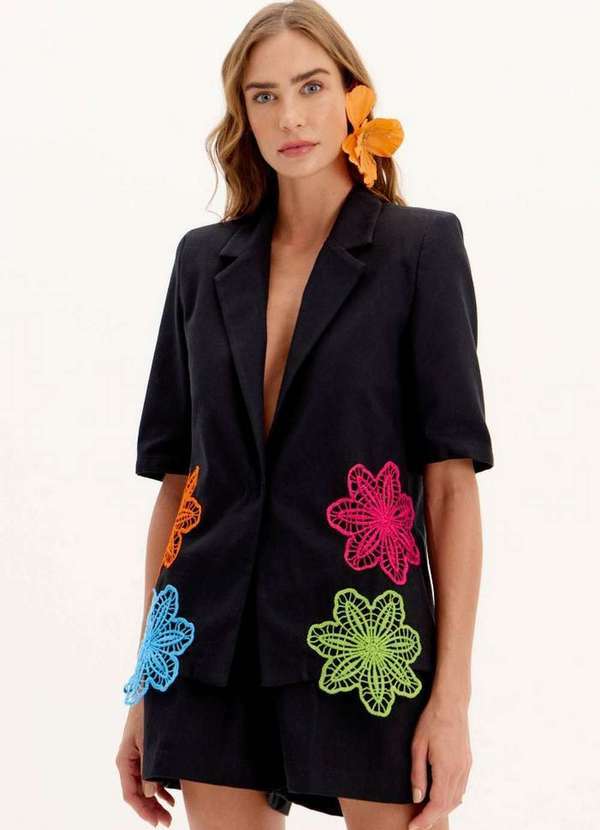 Lança Perfume - Blazer de Mangas Curtas com Lapelas e Aplicações Florais A0003