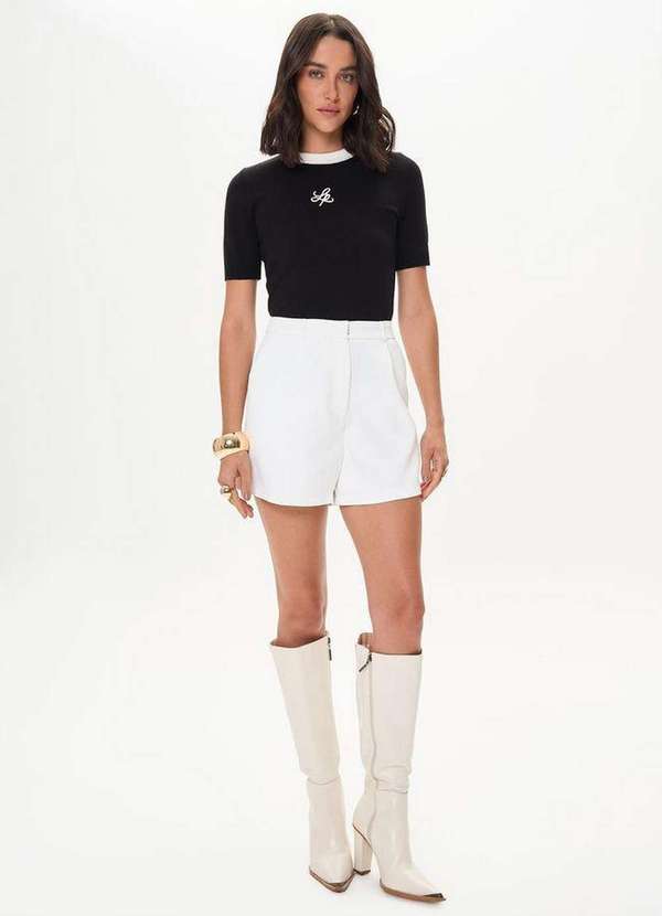 Lança Perfume - Bermuda de Alfaiataria com Passantes e Cintura Alta A0001 1