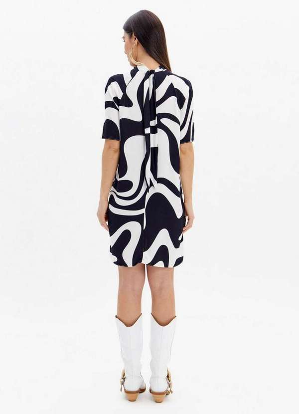 Lança Perfume - Vestido Curto Estampado Descolado com Gola A2506 3