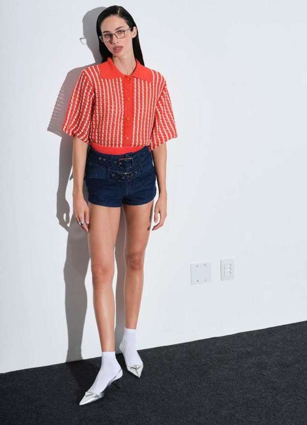 My Favorite - Short Jeans Hot Pants Cintura Alta com Cintos A0004