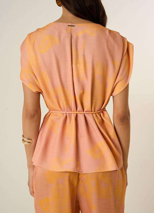 Maria.valentina - Blusa Maria.Valentina Ajustada Decote V Manga Curta Alongada Marr Marrom 4