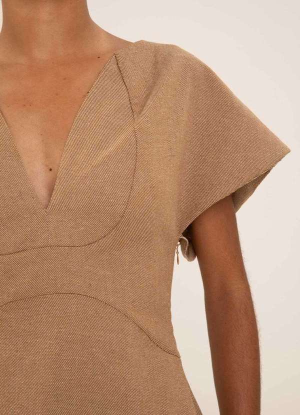 Maria.valentina - Blusa Maria.Valentina Ajustada Decote V Manga Curta Padrão Bege Bege