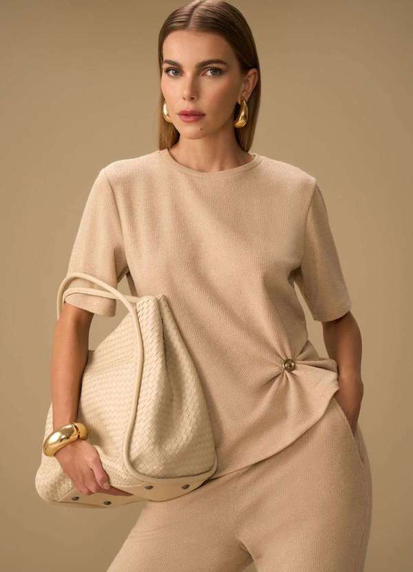 Maria.valentina - Blusa Maria.Valentina Solta Decote Careca Manga Curta Padrão Bege Bege