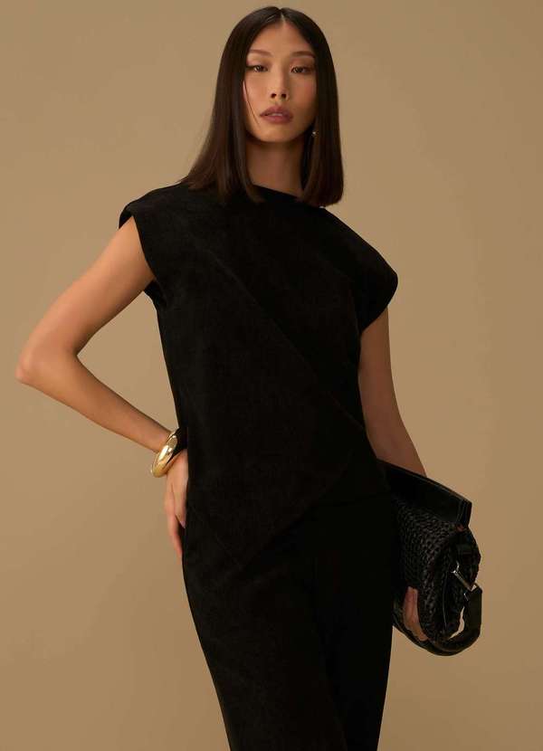 Maria.valentina - Blusa Maria.Valentina Solta Gola Alta Manga Curta Padrão Preto Preto