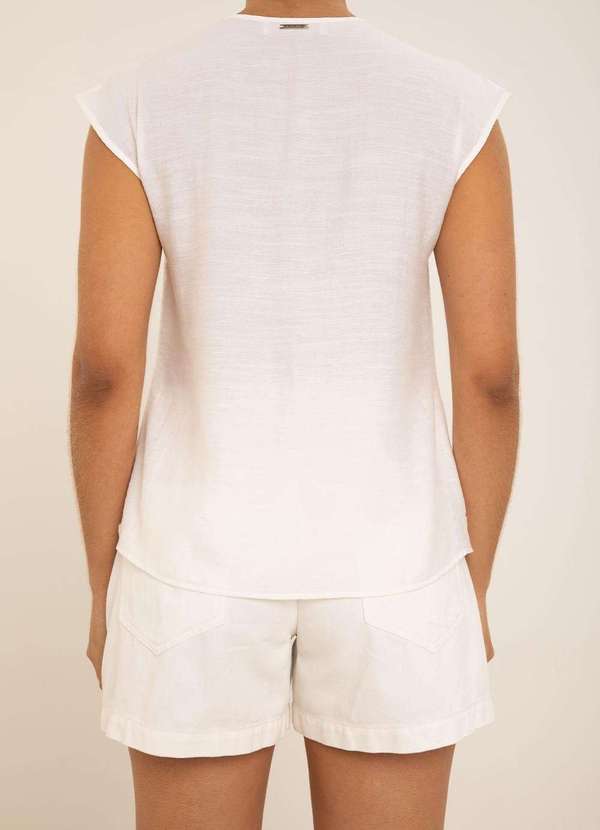 Maria.valentina - Regata Maria.Valentina Solta Decote V Padrão Off White Branco 2