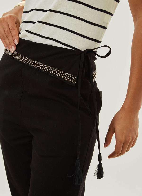 Maria.valentina - Calça Maria.Valentina Reta Alta Preto Preto 4