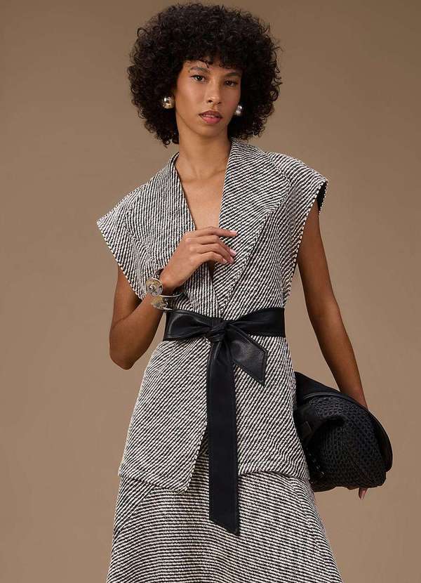 Maria.valentina - Colete Maria.Valentina Solto sem Manga Padrão Preto Preto