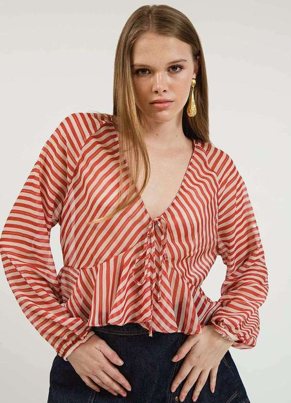 Zinco - Blusa Zinco Decote V Manga Longa com Babado Cru Nude