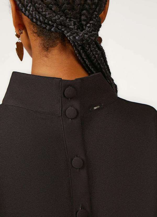 Zinco - Blusa Zinco Solta Gola Alta Manga Curta Padrão Preto Preto 3