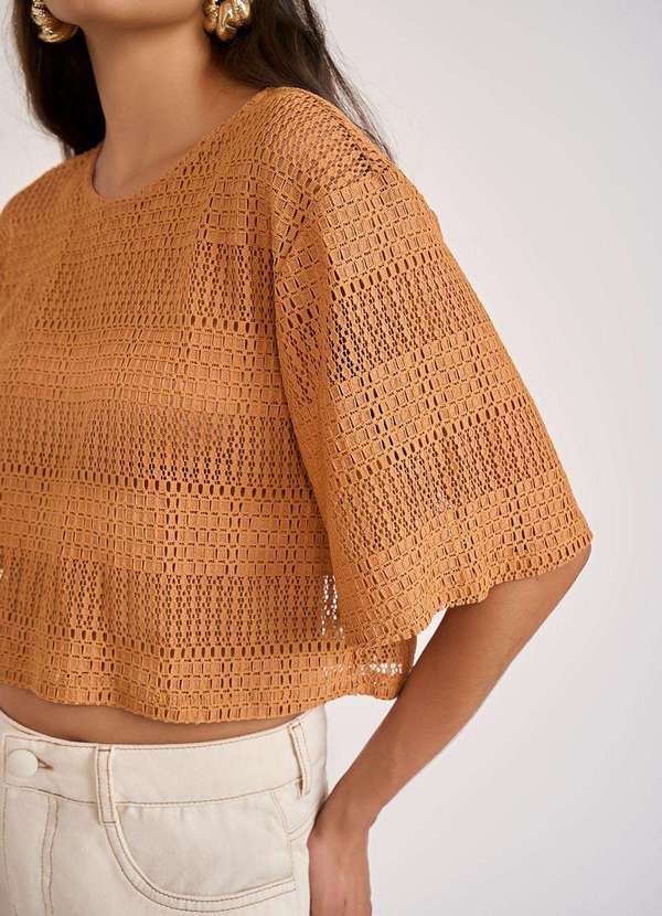 Zinco - Camiseta Zinco Solta Decote Careca Manga Curta Cropped Marrom Marrom 3