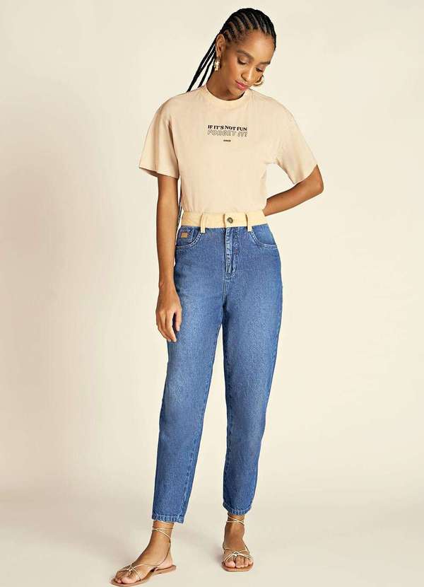 Zinco - Calça Zinco Mom Cós Alto Composê de Tecidos Jeans Azul