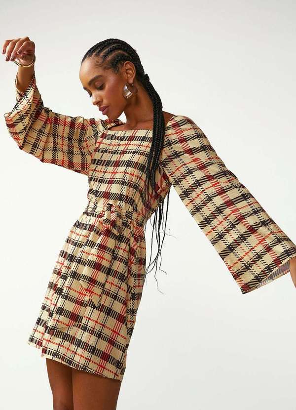 Zinco - Vestido Zinco Solto Decote Reto Manga Longa Curto Amarelo Amarelo