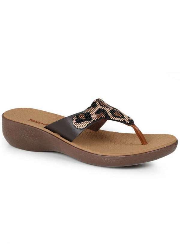Terra & Agua - Tamanco Rasteiro Feminino Terra e Água Tachas Cafe