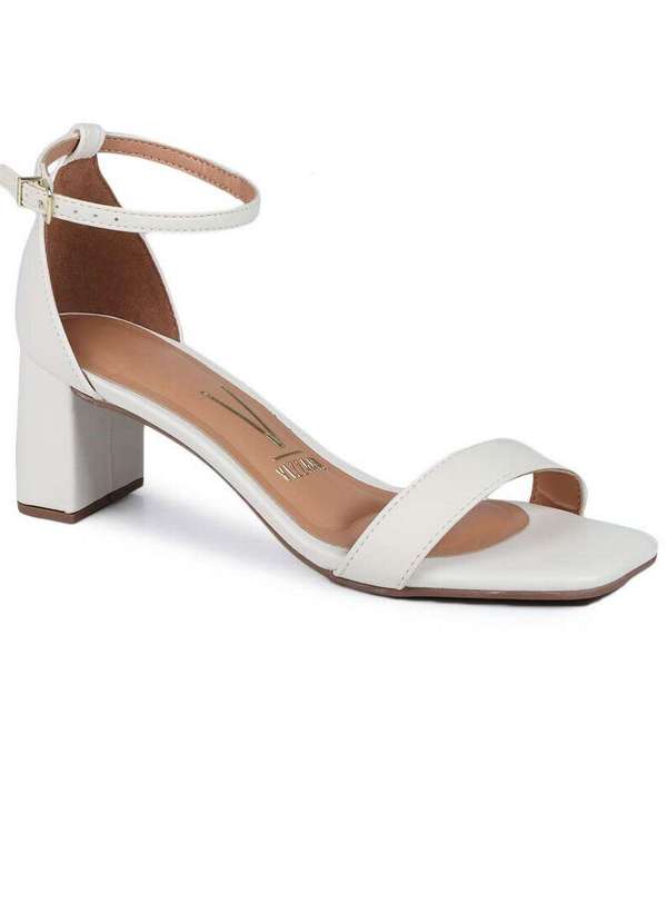 Calçados Sandalias Vizzano Na Passarela Sandália Salto Feminino