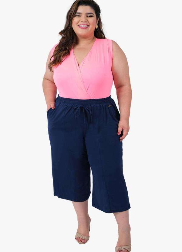 Looks Catwalk - Calça Pantacourt Recorte com Bolso Moda Feminina Plus Size - Marinho