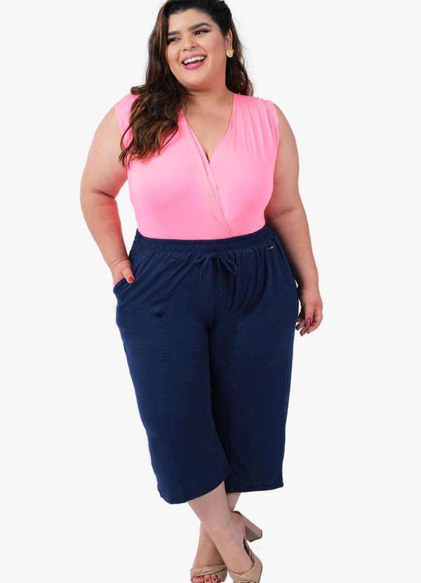 Looks Catwalk - Calça Pantacourt Recorte com Bolso Moda Feminina Plus Size - Marinho 2