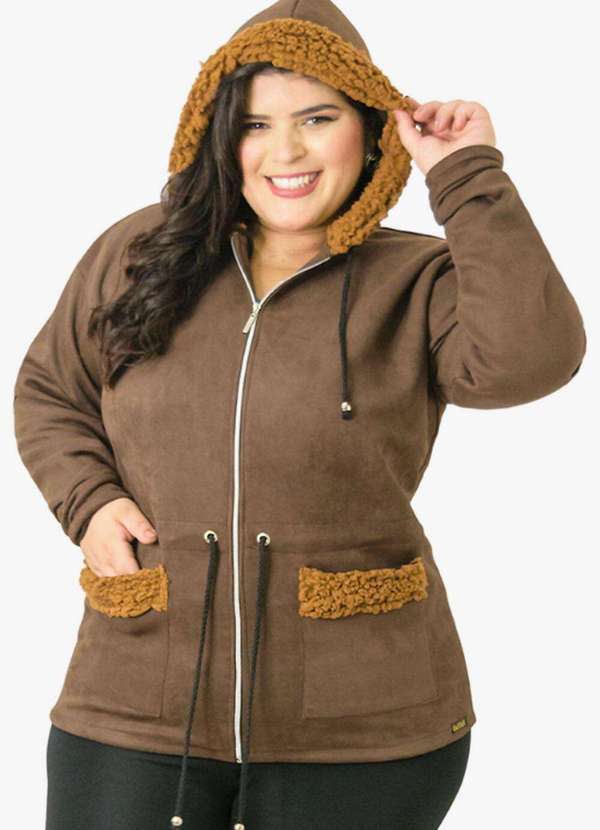 Looks Catwalk - Jaqueta Parka Feminina com Capuz e Bolsos Suede Plus Size - Marrom