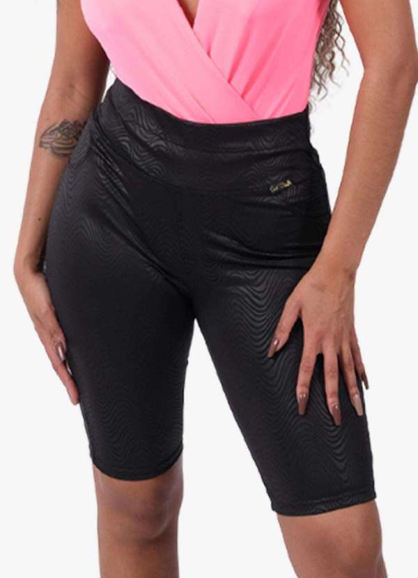 Looks Catwalk - Bermuda 3d Shorts Moda Feminina com Bolso Tendência Verão - Preto 2