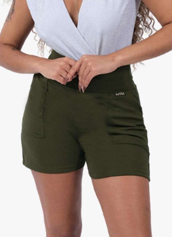 Looks Catwalk - Shorts Moda Feminina Bermuda com Bolso Tendência Verão - Verde 2