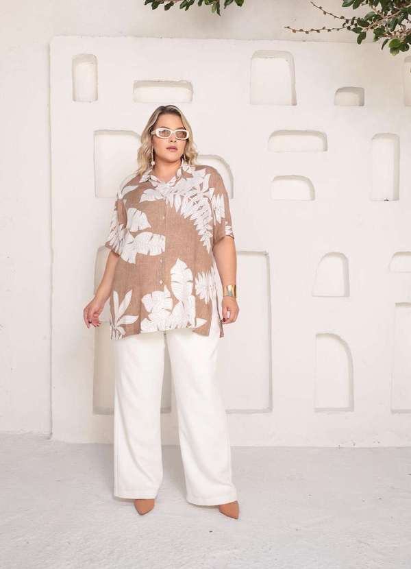 Mais na Moda Plus - Camisa Estampada Plus Size Chic Bia - Mocha 5