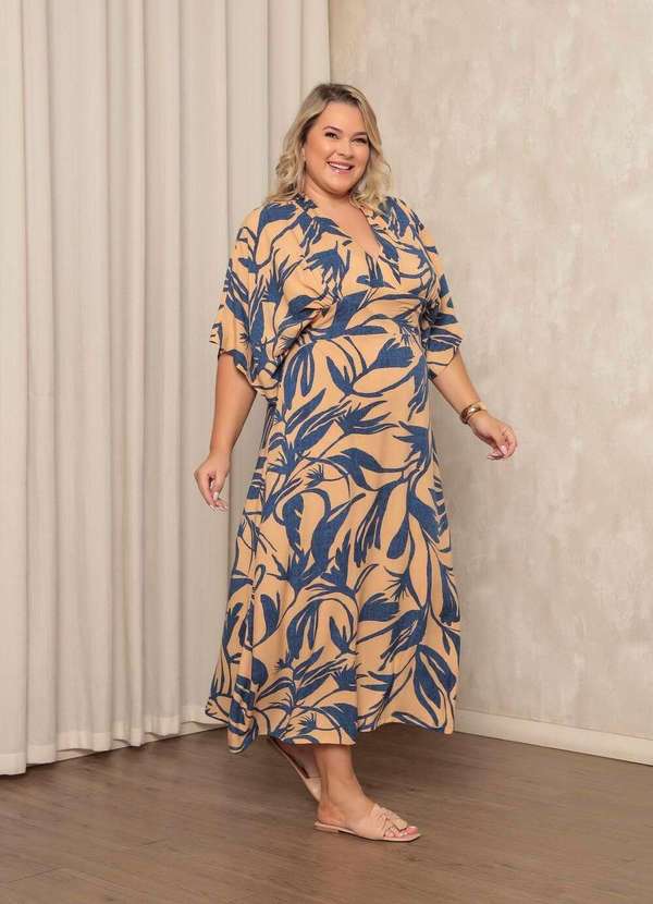 Mais na Moda Plus - Vestido Longo Flor Bege Chic Feminino Dominik - Bege
