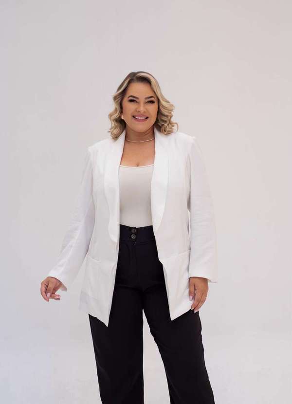 Mais na Moda Plus - Blazer Feminino Plus Size Chic Off - Off-White
