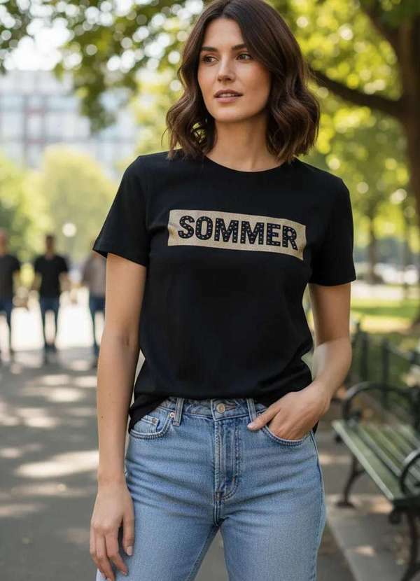 Sommer - Camiseta Sommer Estampada com Aplicação Preto Preto